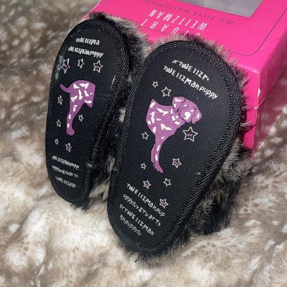 My first weitzmans baby faux fur booties 6-9mo - Picture 8 of 8